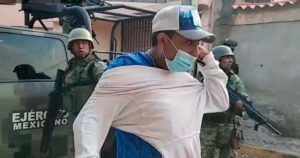 roja vecinos contra militares 1