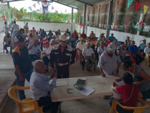 Marquelia Durante la asamblea (2)