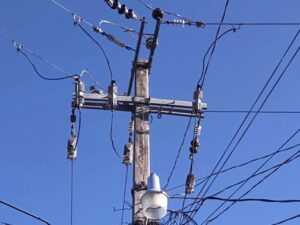 Marquelia.-Continúan fallas eléctricas en el Atorón