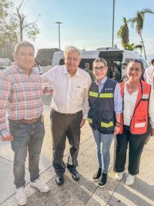 PRINCIPAL AMLO EVELYN