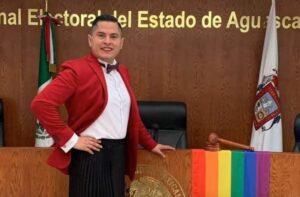 ROJA Jesús Ociel Baena Saucedo EL MAGISTRADE