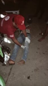 ROJA UNO DE LOS HERIDOS SIENDO ATENDIDO