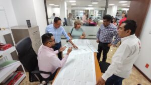 BOLETÍN SAN LUIS Supervisando el proyecto (1)