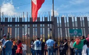 ESTADO TRABAJADORES EXIGEN BONO