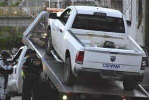 ROJA LA CAMIONETA