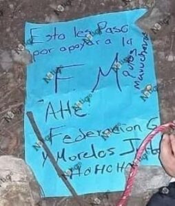 ROJA LA CARTULINA