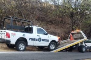 ROJA SU CAMIONETA