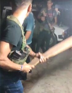 roja la escena