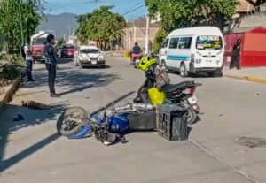 roja la motocicleta