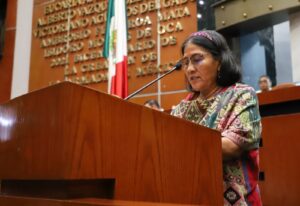 CONGRESO-MARIA-FLORES