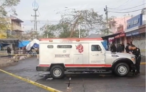 ROJA ATACAN CAMIONETA DE VALORES
