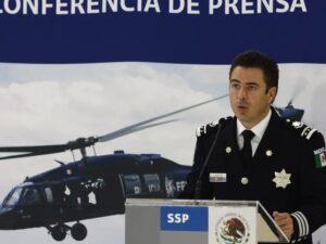 roja Luis Cárdenas Palomino