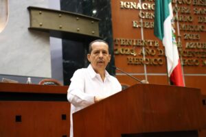 CONGRESO-CARLOS-CRUZ