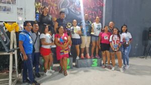 MARQUELIA Marben de la Cruz con los ganadores