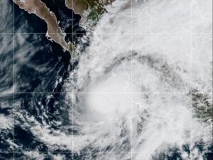 NACIONAL HURACANES
