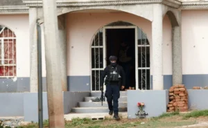 ROJA Detienen a policías de Tlajomulco