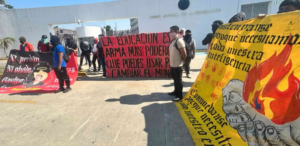 principal-mitin-en-el-juzgado-federal-1