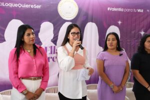 CONGRESO BAZAR DE MUJERES EMPRENDEDORAAS (1)