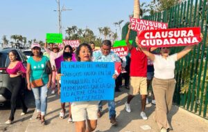 ESTADO PROTESTA 1