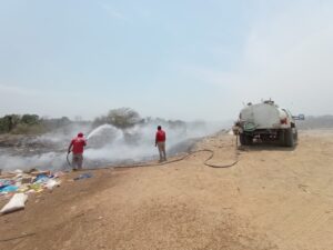 MARQUELIA PC trabajo para sofocar el fuego