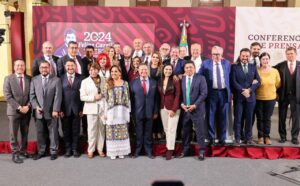 NACIONAL AMLO ECUADOR (3)
