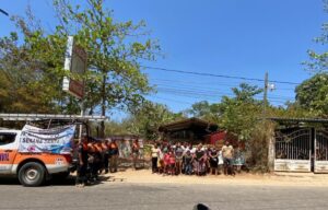 SAN LUIS VECINOS Y AUTORIDADES
