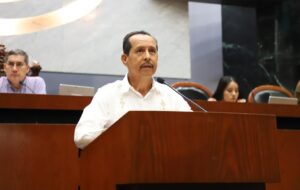 CONGRESO-CARLOS-CRUZ-LOPEZ