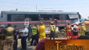 ROJA-AUTOBUS-EN-EL-QUE-VIAJABAN