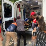 Motociclista choca en Marquelia y se fractura la pierna 