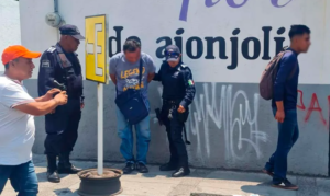 ROJA-EL-DETENIDO-1