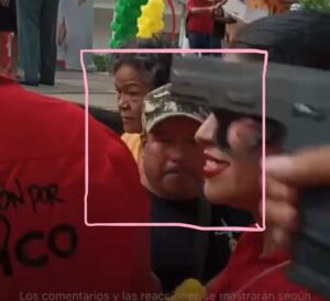 roja la escena