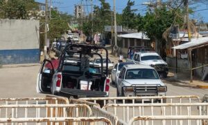 roja policias en el lugar