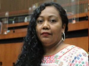 Juchitán - Ana Lenis Reséndiz zzzzz