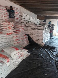 MARQUELIA LA ENTREGA DEL FERTILIZANTE (2)