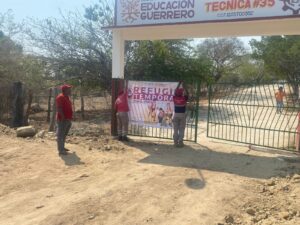 Marquelia.- Supervisan refugios temporales