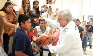 NACIONAL AMLO TREN MAYA (1)