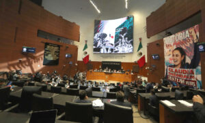 NACIONAL REGRESAN LEGISLADORES