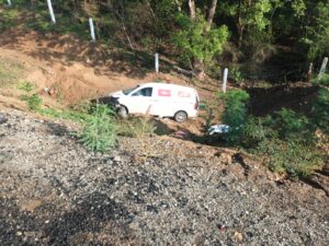 ROJA LA UNIDAD ACCIDENTADA (1)