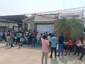 SAN LUIS BLOQUEO EN CONSEJO DISTRITAL (1)