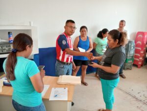 SAN LUIS EL EX DELGADO ENTREGANDO LAS PERTENECIAS A LA NUEVA AUTORIDAD