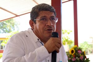 BOLETÍN CUAJI EDGARDO PAZ EN LA CEREMONIA (1)