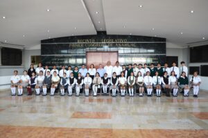 CONGRESO EL PARLAMENTO ESTUDIANTIL (1)