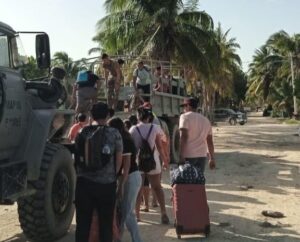 NACIONAL BERYL EVACUACION (2)