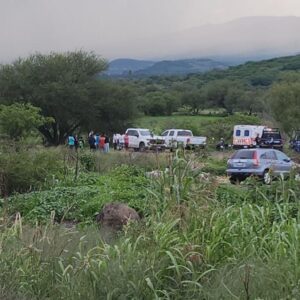 ROJA AUTO DONDE LOS ENCONTRARON