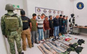 ROJA LOS DETENIDOS