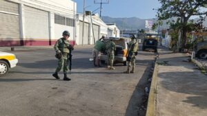 ROJA OPERATIVOS (2)
