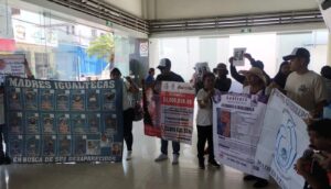 roja jornada de busqueda