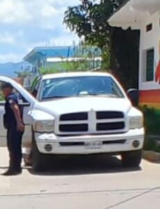 roja la camioneta