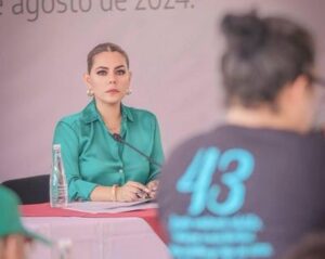 BOLETIN EVELYN REUNION EN PALACIO DE GOBIERNO (1)