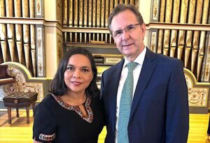 estado Con el embajador Moctezuma Barragán